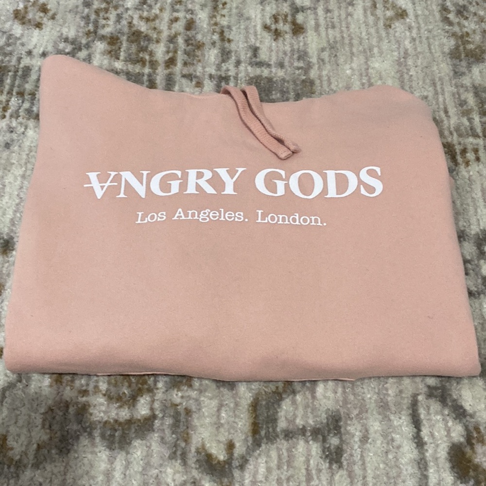 LA. London. Sweater